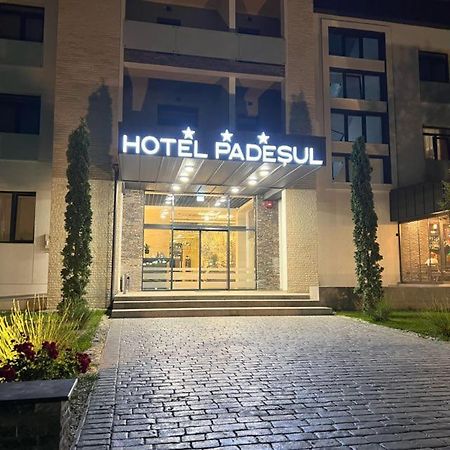 Hotel Padesul Făget Εξωτερικό φωτογραφία