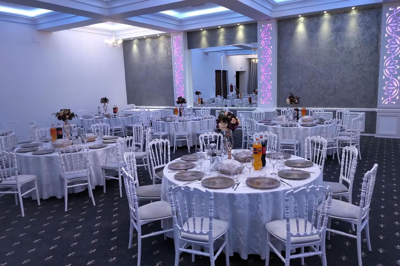 Hotel Padesul Făget Εξωτερικό φωτογραφία