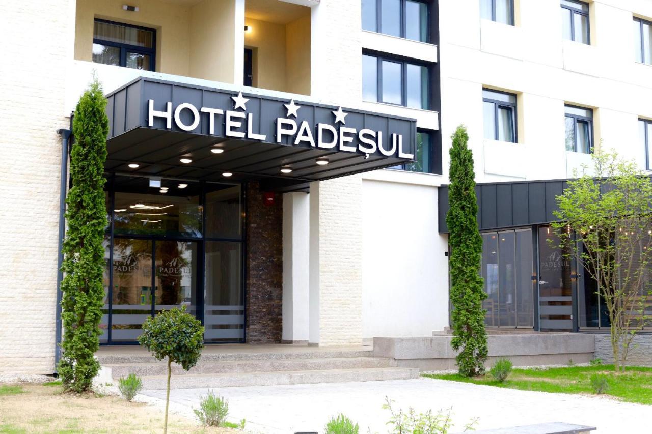 Hotel Padesul Făget Εξωτερικό φωτογραφία
